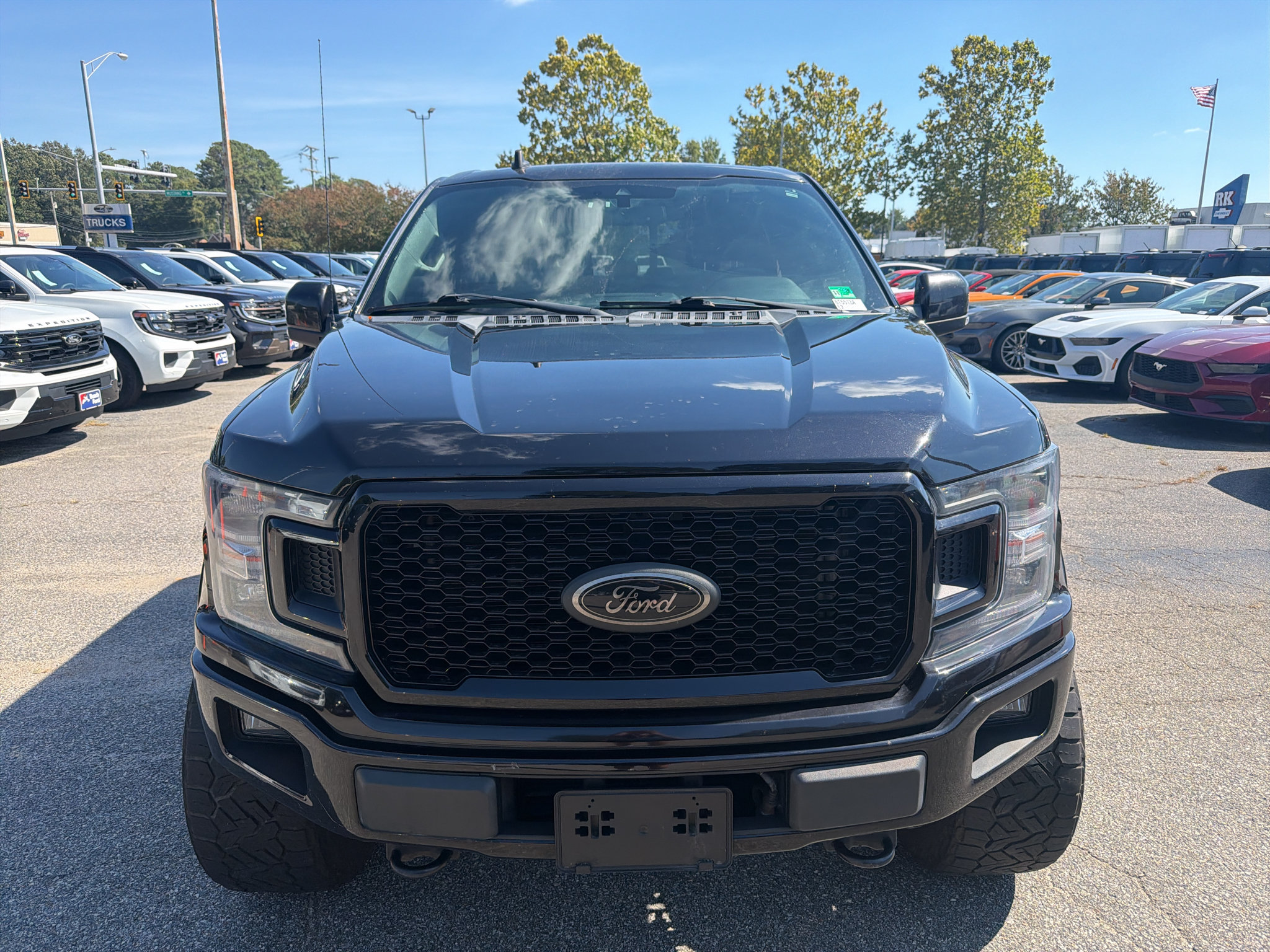 Used 2020 Ford F150 Lariat w/ Equipment Group 502A Luxury AWD/4WD image 2