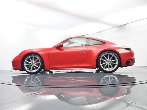 Certified 2024 Porsche 911 Carrera S RWD image 46