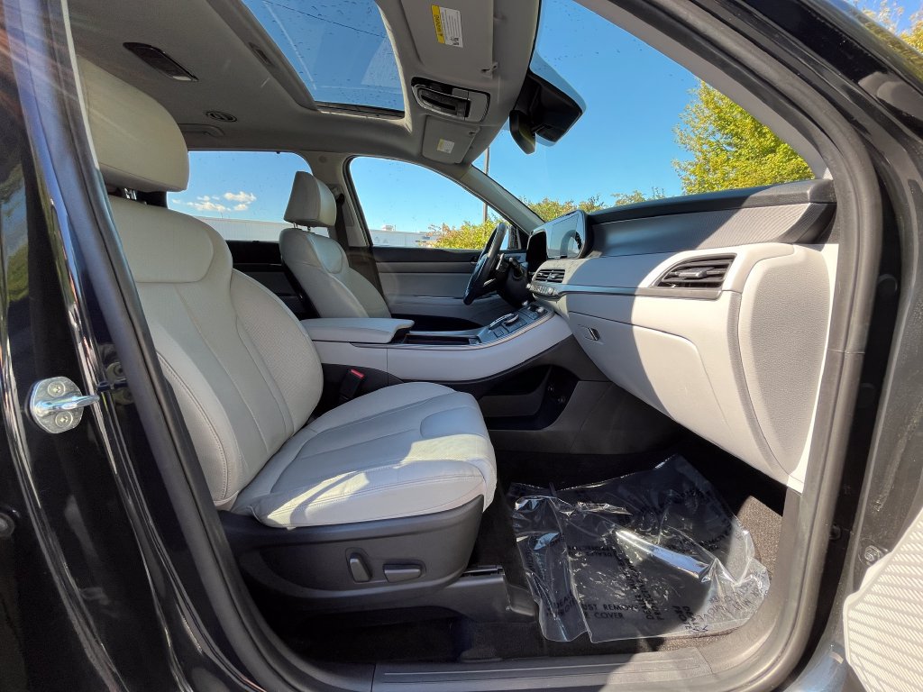 Used 2021 Hyundai Palisade SEL w/ Premium Package AWD/4WD image 32