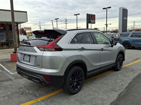 New 2025 Mitsubishi Eclipse Cross Black Edition image 8