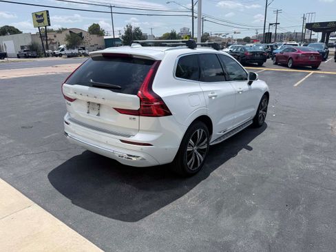 Used 2022 Volvo XC60 B5 Inscription w/ Advanced Package FWD image 5