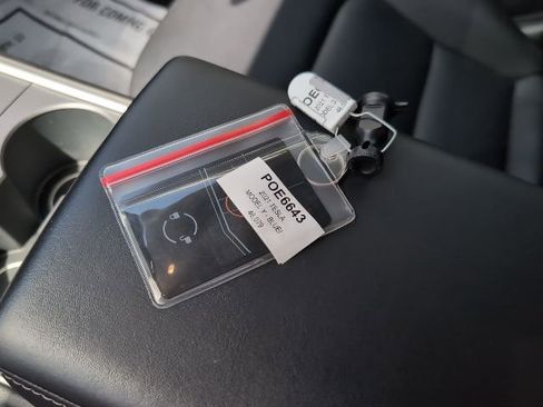 Used 2021 Tesla Model Y Long Range image 26