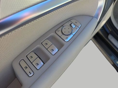 New 2026 Genesis G70 2.5T Prestige RWD image 10