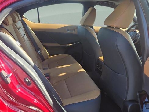 Used 2025 Lexus IS 350 F Sport image 12