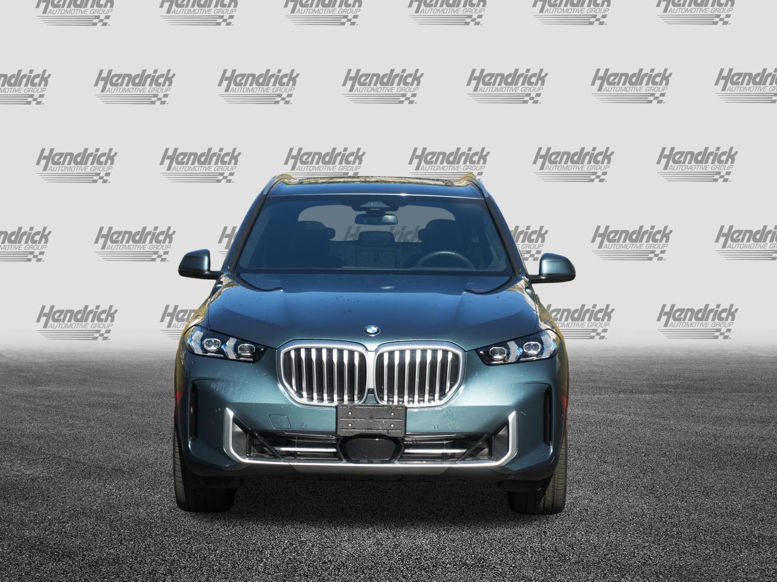 Certified 2026 BMW X5 xDrive40i w/ Climate Comfort Package AWD/4WD image 3