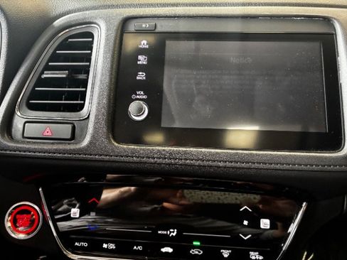Used 2019 Honda HR-V EX image 21