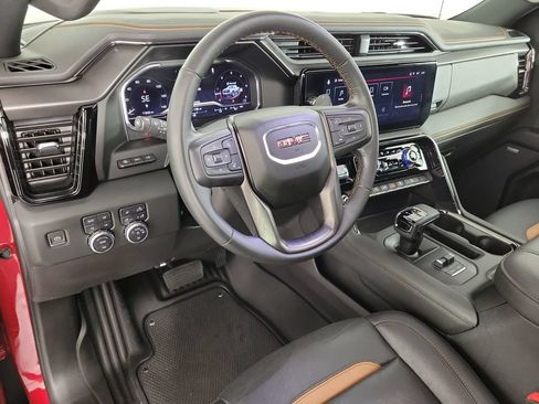 Used 2024 GMC Sierra 1500 AT4 w/ Technology Package AWD/4WD image 16