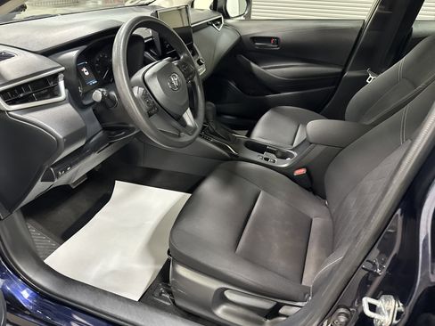 Used 2023 Toyota Corolla LE image 14