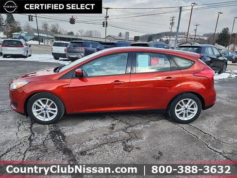 Used 2018 Ford Focus SE image 5