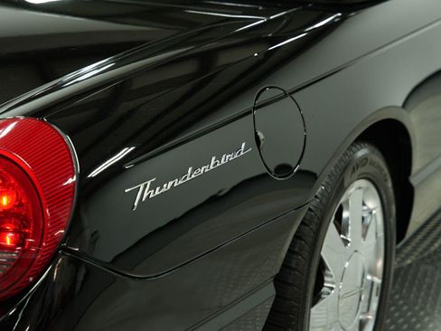 Used 2003 Ford Thunderbird RWD image 35