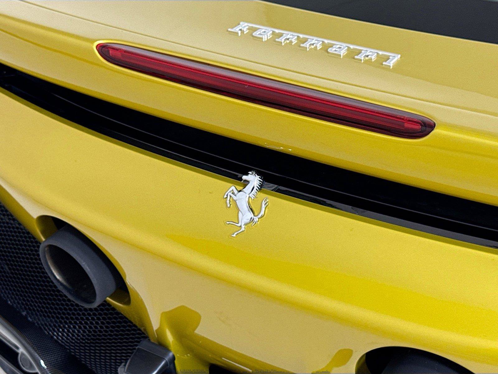 Used 2022 Ferrari SF90 Spider AWD/4WD image 34