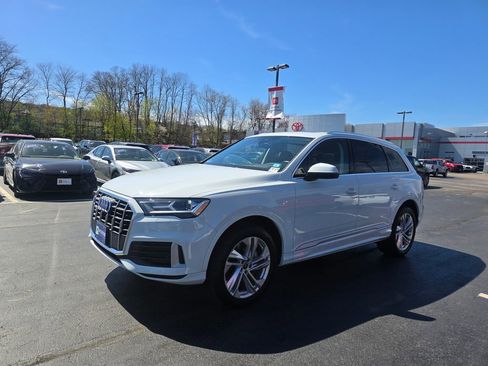Used 2023 Audi Q7 2.0T Premium AWD/4WD image 3