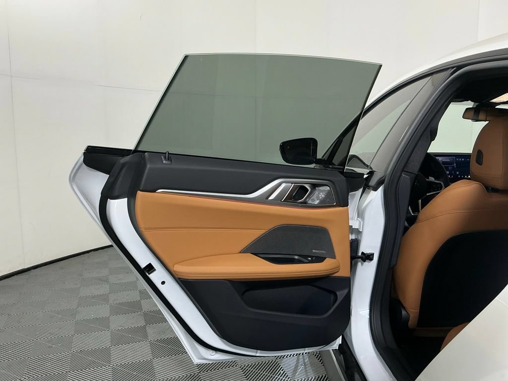 New 2026 BMW 430i xDrive w/ M Sport Package AWD/4WD image 25