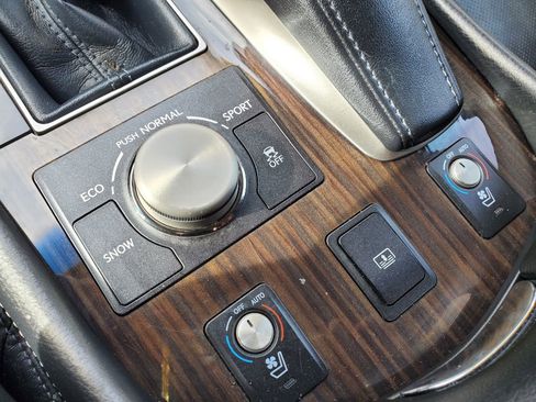 Used 2014 Lexus LS 460 image 20