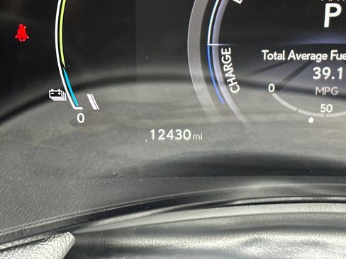 Used 2025 Lexus NX 450h+ AWD w/ Accessory Package (Z1) image 31