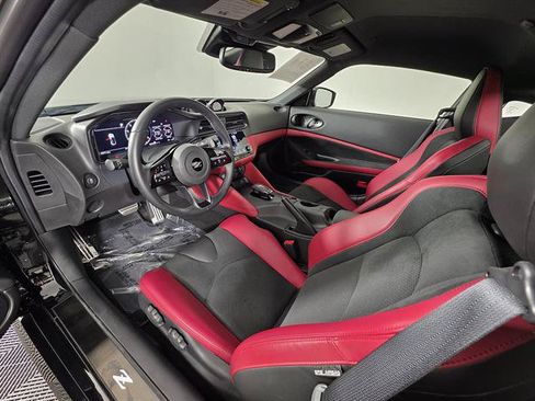 Used 2024 Nissan Z Performance w/ Floor Mat Package RWD image 20