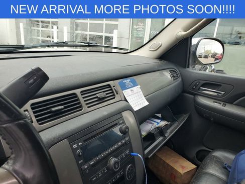 Used 2008 Chevrolet Tahoe LT w/ LT Preferred Equipment Group AWD/4WD image 9
