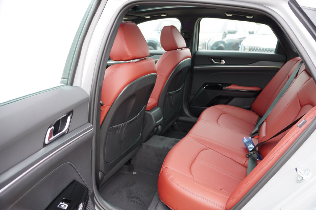 New 2027 Kia K5 GT-Line AWD/4WD image 11