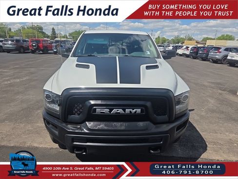 Used 2019 RAM 1500 Warlock AWD/4WD image 2