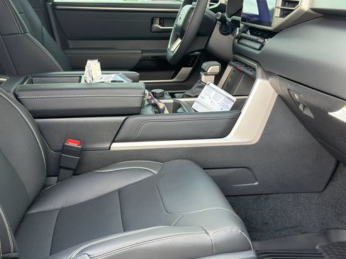 New 2026 Toyota Tundra 4x4 CrewMax image 17