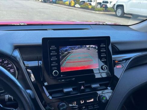 Certified 2021 Toyota Camry SE FWD image 25