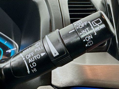 Used 2018 Honda Odyssey Elite image 16