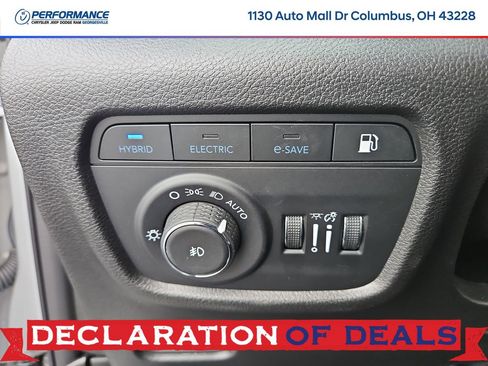 New 2024 Jeep Grand Cherokee Limited 4xe image 33