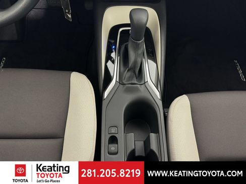 Used 2026 Toyota Corolla LE FWD image 9