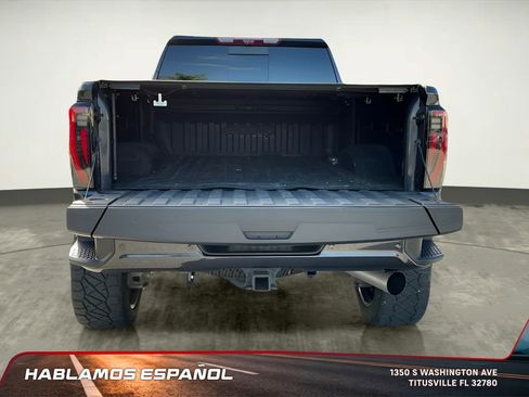 Used 2024 GMC Sierra 2500 AT4 w/ AT4 Premium Plus Package image 35