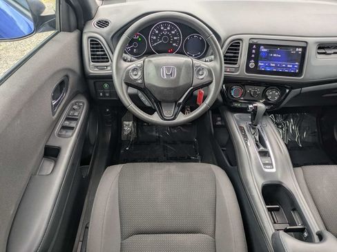 Used 2019 Honda HR-V Sport image 16
