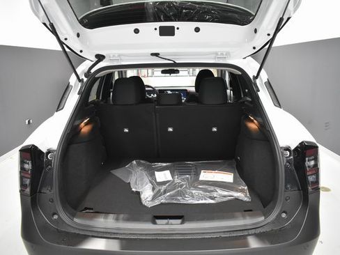 New 2026 Nissan Kicks SV image 29