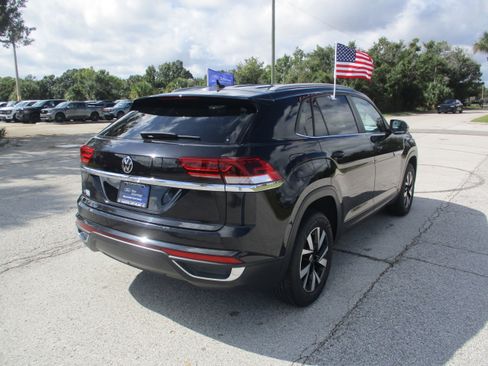 Used 2020 Volkswagen Atlas Cross Sport SE image 7