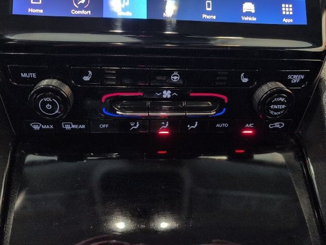 Used 2023 Jeep Grand Cherokee Limited AWD/4WD image 25