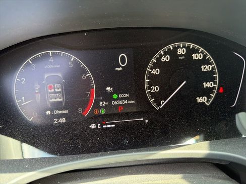 Used 2024 Honda Civic Sport image 2
