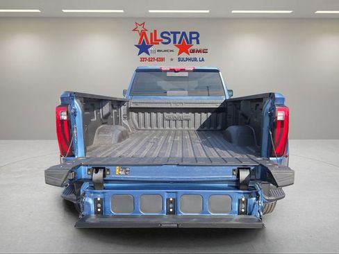 New 2026 GMC Sierra 3500 Denali w/ Denali Reserve Package image 23