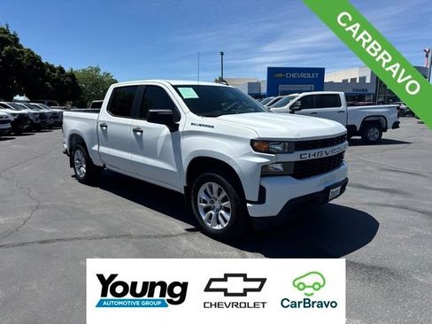 Used 2022 Chevrolet Silverado 1500 Custom w/ Safety Confidence Package AWD/4WD image 1