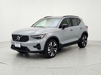 New 2026 Volvo XC40 B5 Plus w/ Climate Package