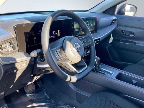 New 2026 Nissan Kicks S image 6