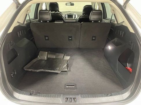 Used 2018 Ford Edge SEL w/ Equipment Group 201A image 24