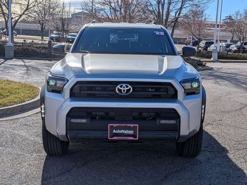 Used 2025 Toyota 4Runner SR5 image 2