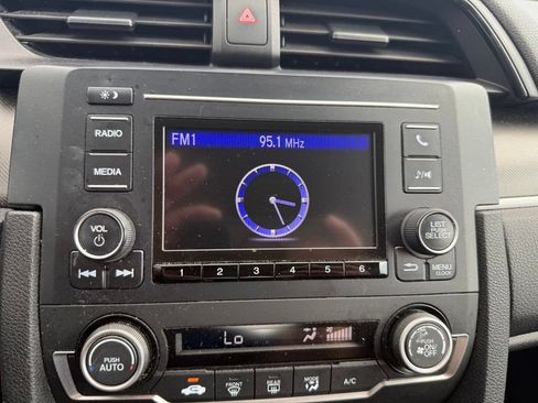 Used 2019 Honda Civic LX image 10