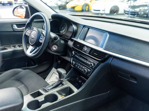 Used 2019 Kia Optima LX FWD image 14