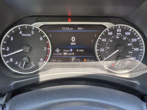 Certified 2025 Nissan Sentra SR w/ SR Premium Package FWD image 10