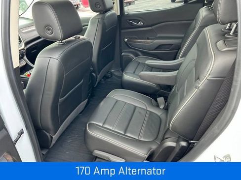 Used 2021 GMC Acadia Denali w/ Denali Ultimate Package AWD/4WD image 10