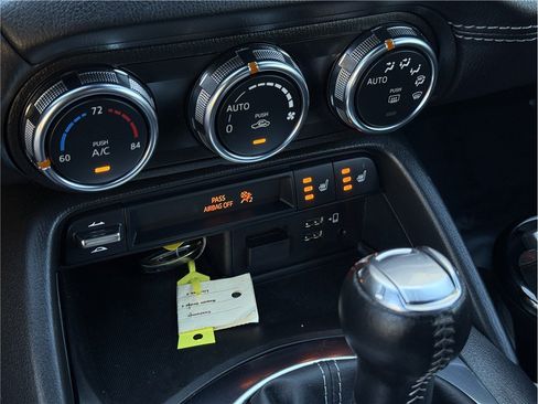 Used 2021 MAZDA MX-5 Miata RF Grand Touring RWD image 14
