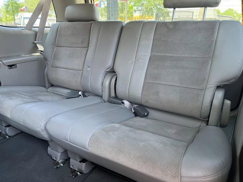 Used 2002 Toyota Sequoia SR5 RWD image 23