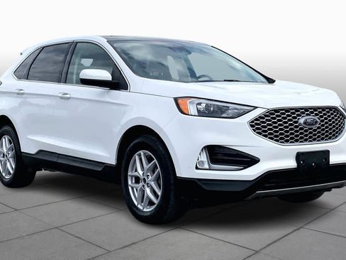 Used 2024 Ford Edge SEL w/ Convenience Package image 3