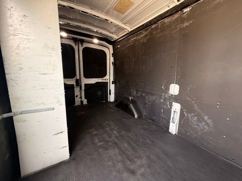 Used 2022 Ford Transit 250 Medium Roof w/ Load Area Protection Package RWD image 18