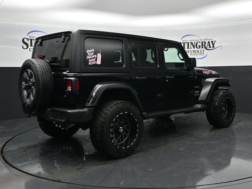 Used 2023 Jeep Wrangler Unlimited Sahara w/ Cold Weather Group AWD/4WD image 7