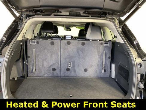 Used 2022 Toyota Highlander XLE image 8